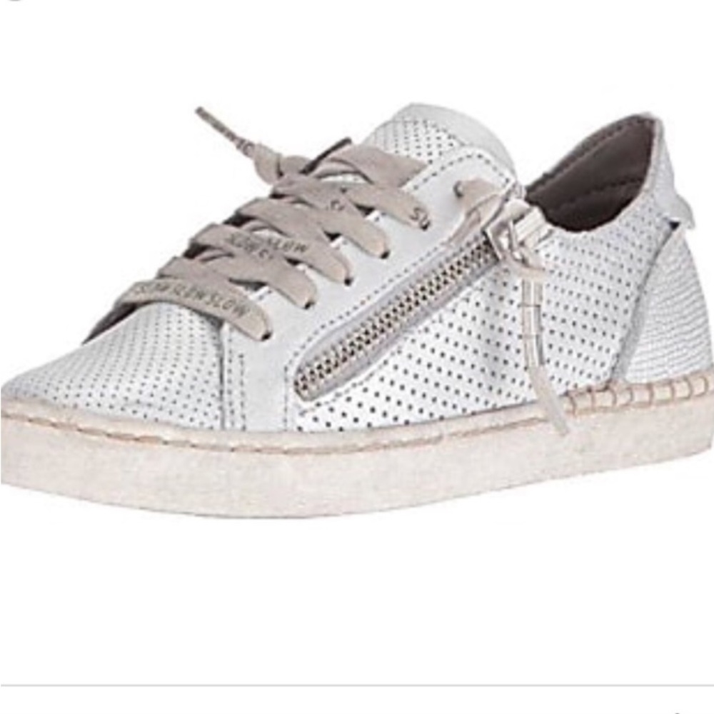 Dolce Vita Zombie Sneakers Silver